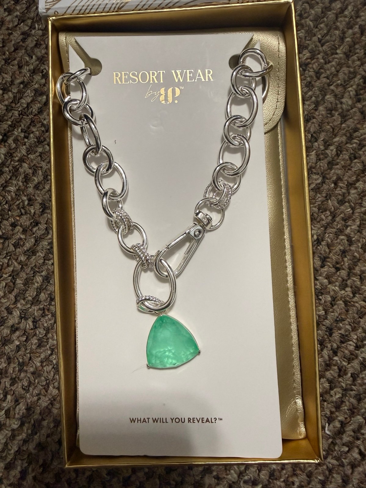 Resort Wear Mint Necklace