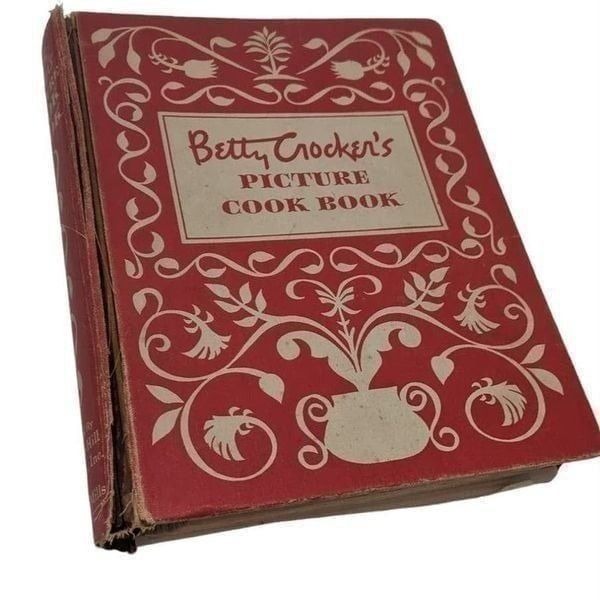Betty Crocker Picture Cookbook Antique Vintage 1950 Binder
