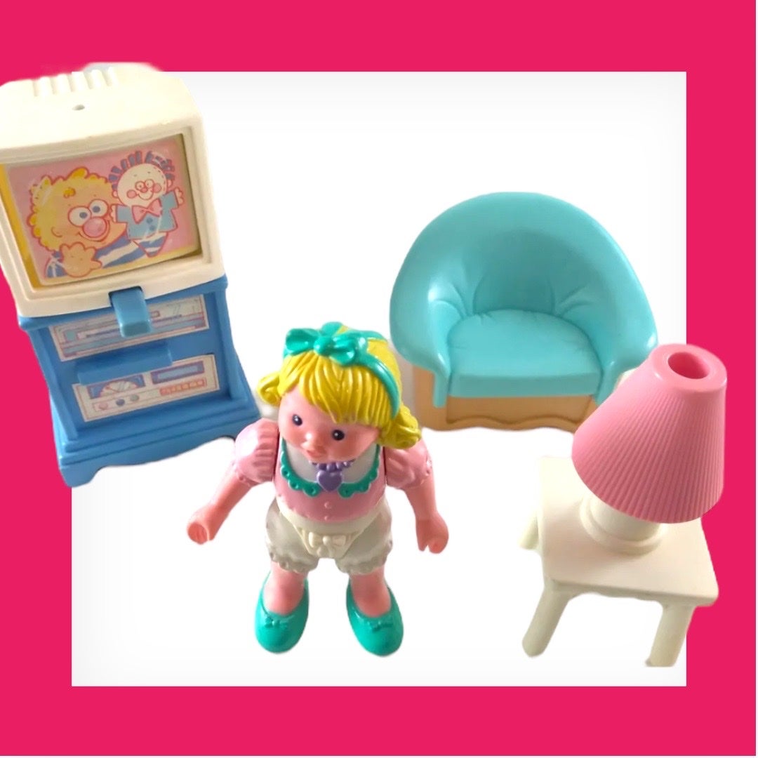 Vintage Fisher Price Loving Family Dream Dollhouse KIDS LIVING ROOM SET Girl TV