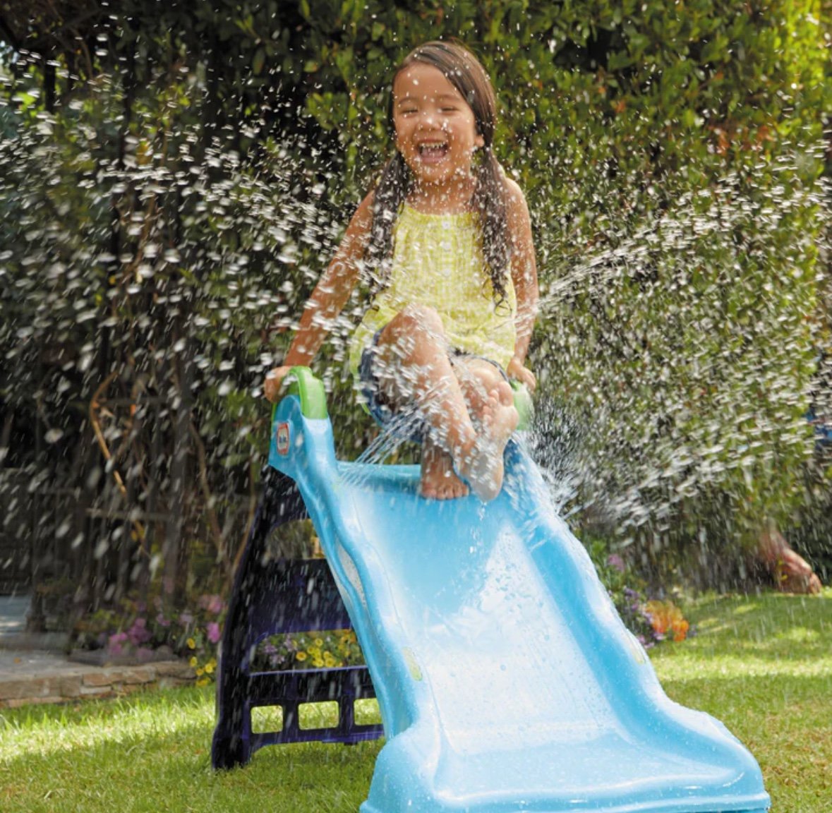 2-in-1 Indoor-Outdoor Slide with Water Spraying Jets