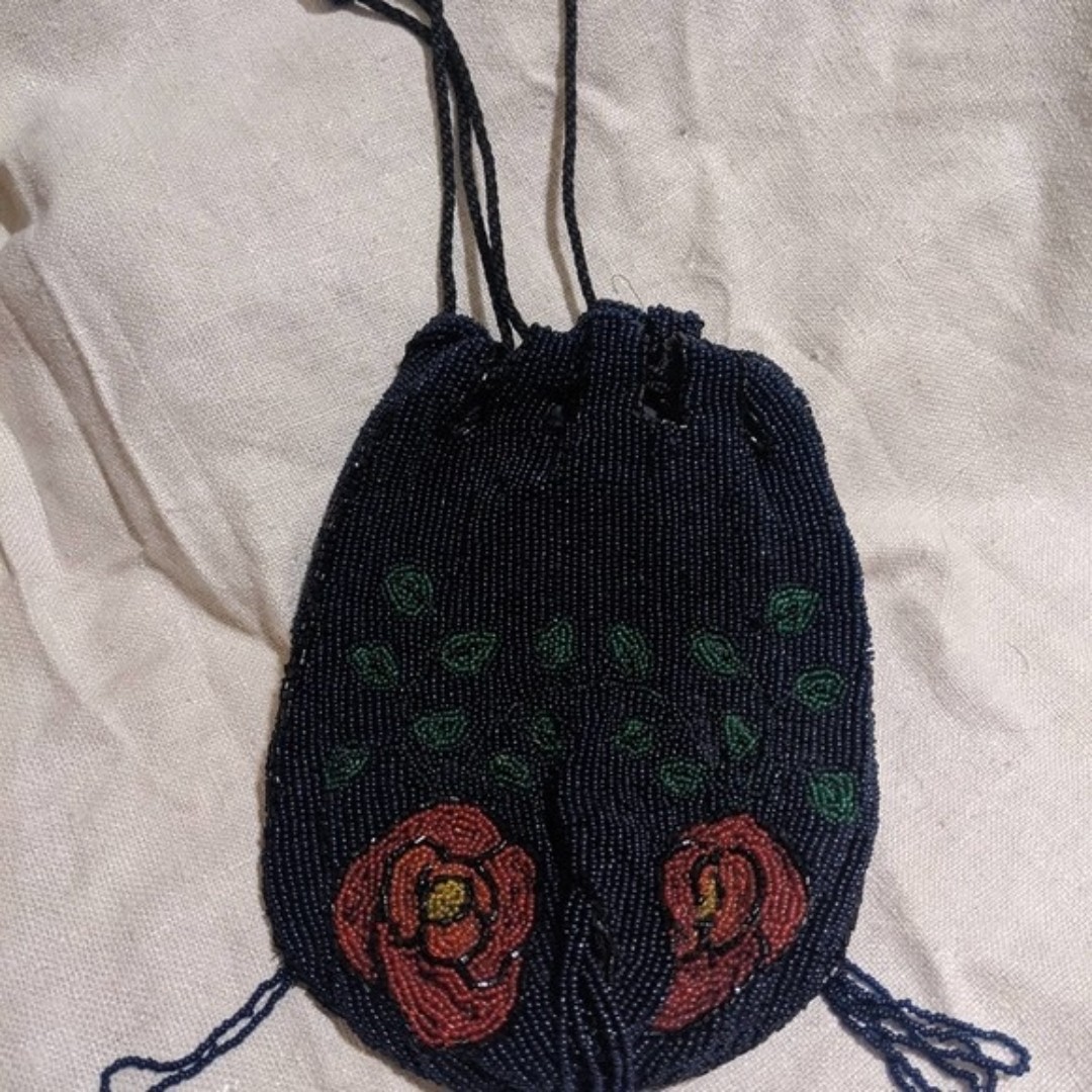 Gorgeous beaded drawstring handbag
