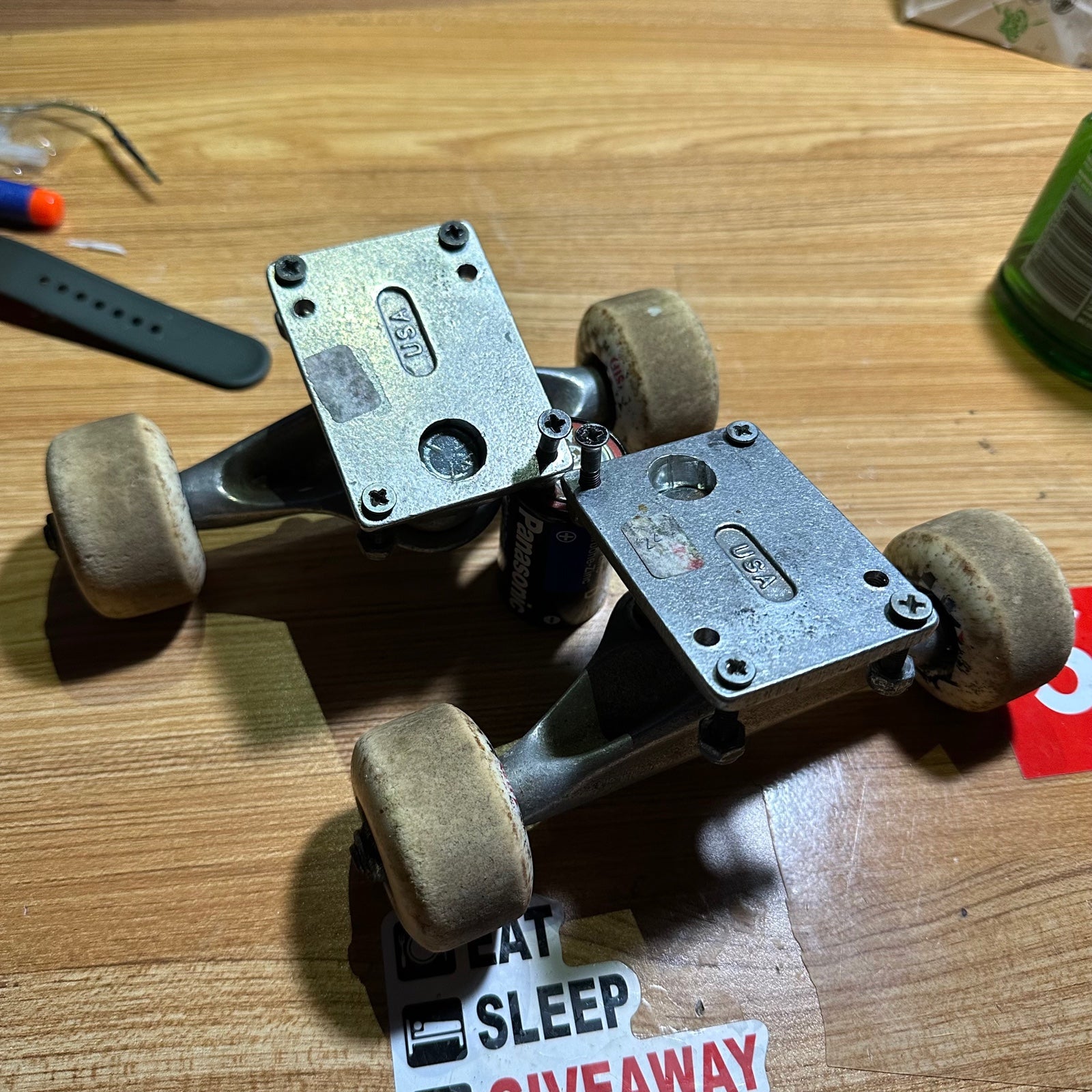 Vintage 2000s independent industries trucks
