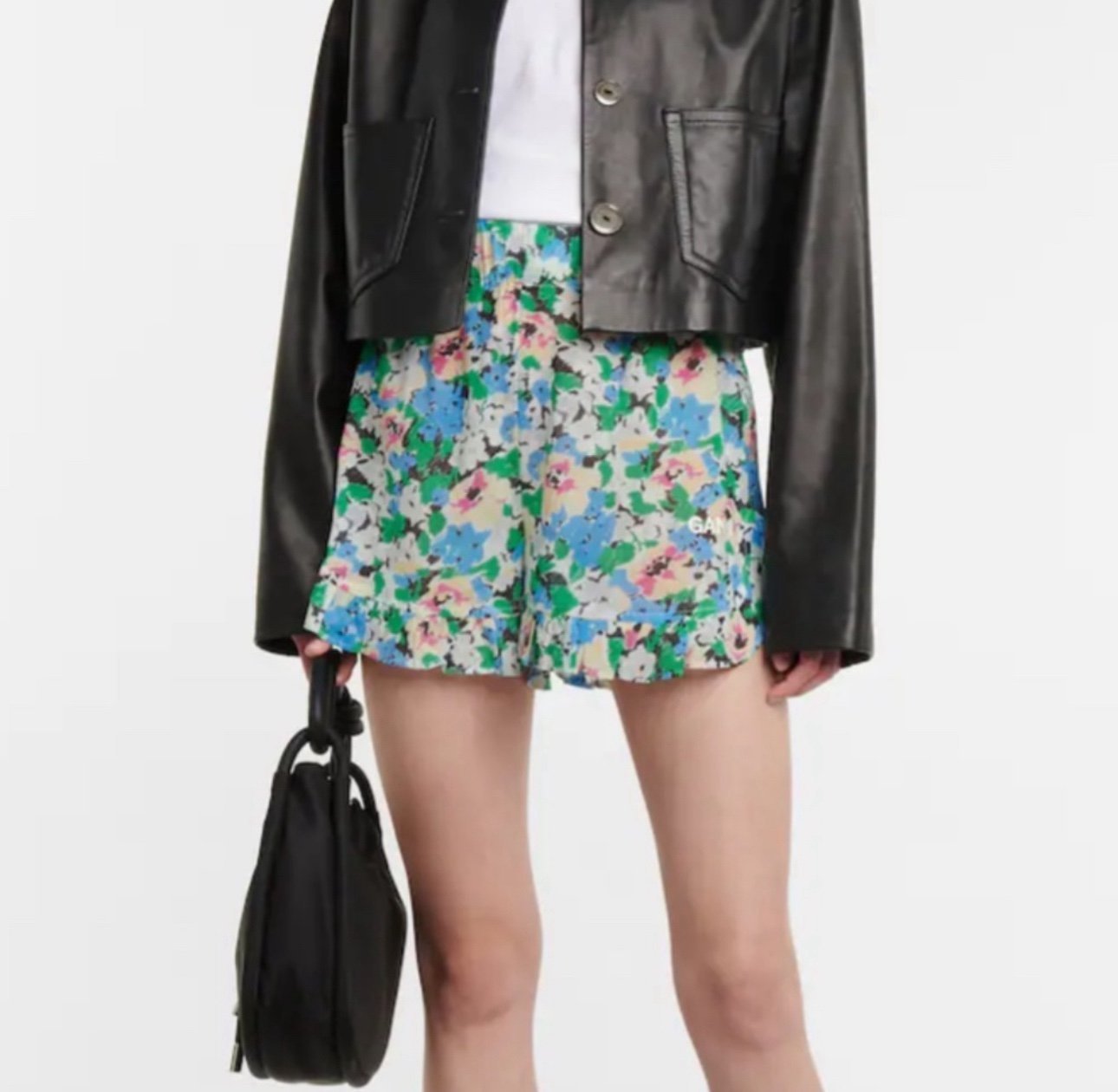 GANNI ruffle-trim floral shorts