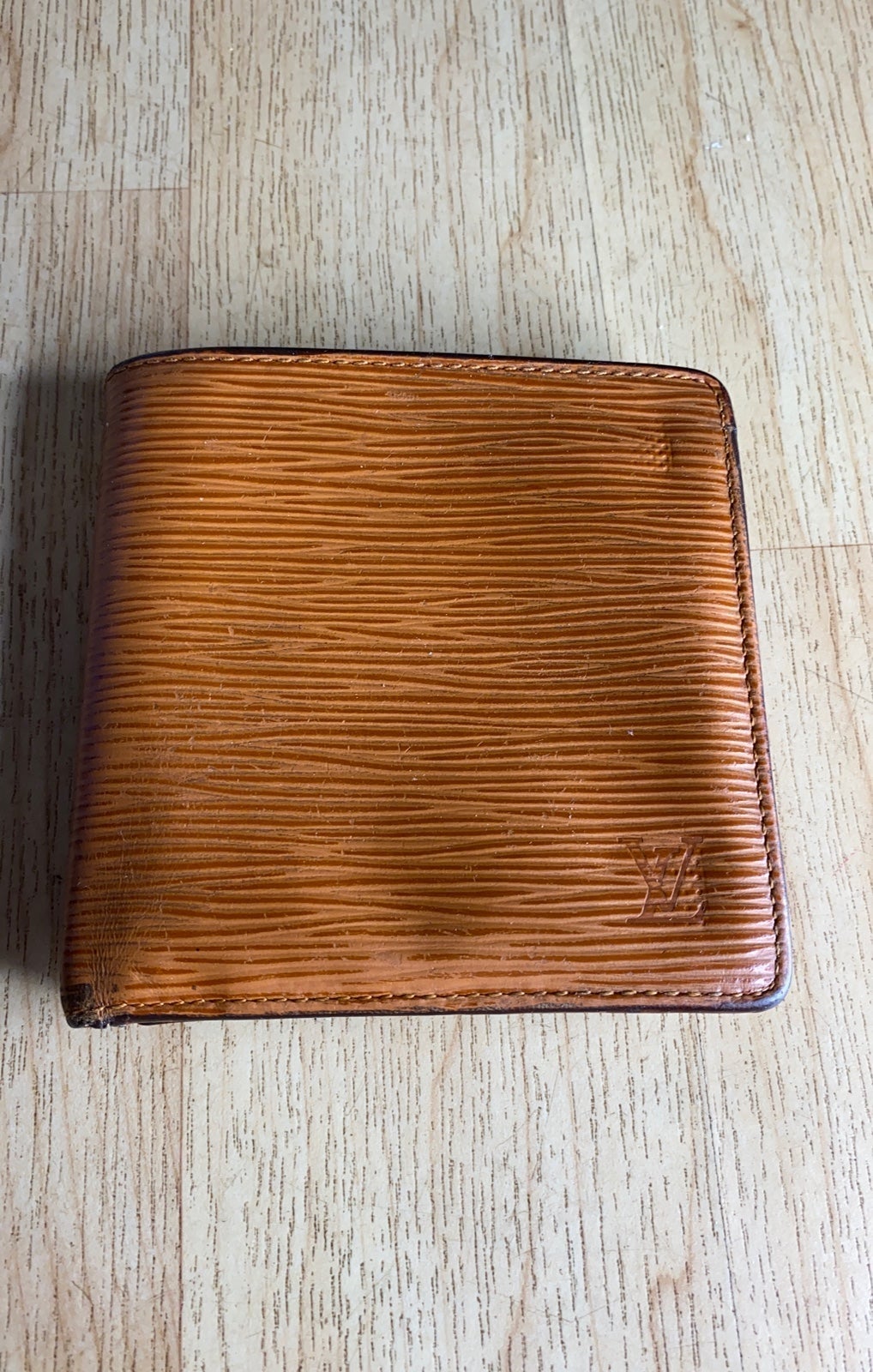 Rare color Honey gold Louis Vuitton Epi Wallet