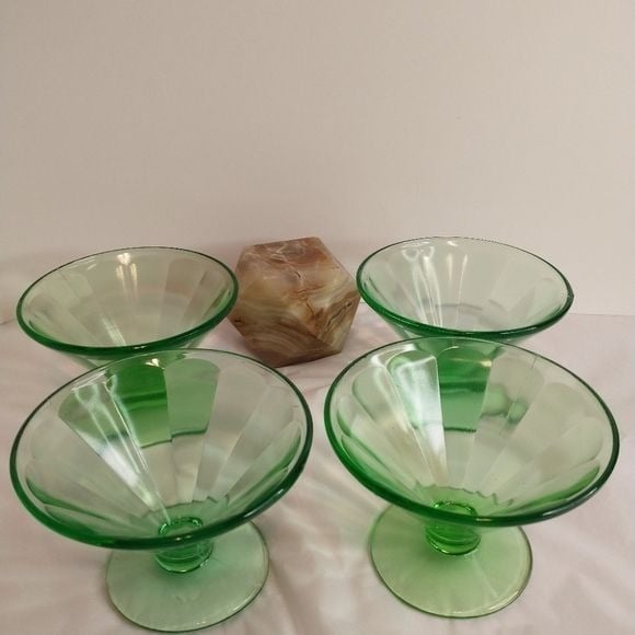 Uranium 6 green glass sherbet vintage