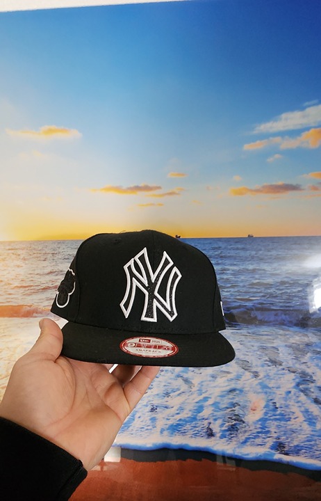 Rare New York Yankees New Era America League Black Rock Patch MLB Snapback