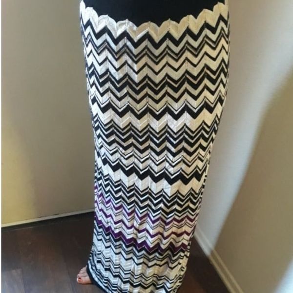 White House Black Market Chevron Print Maxi Skirt