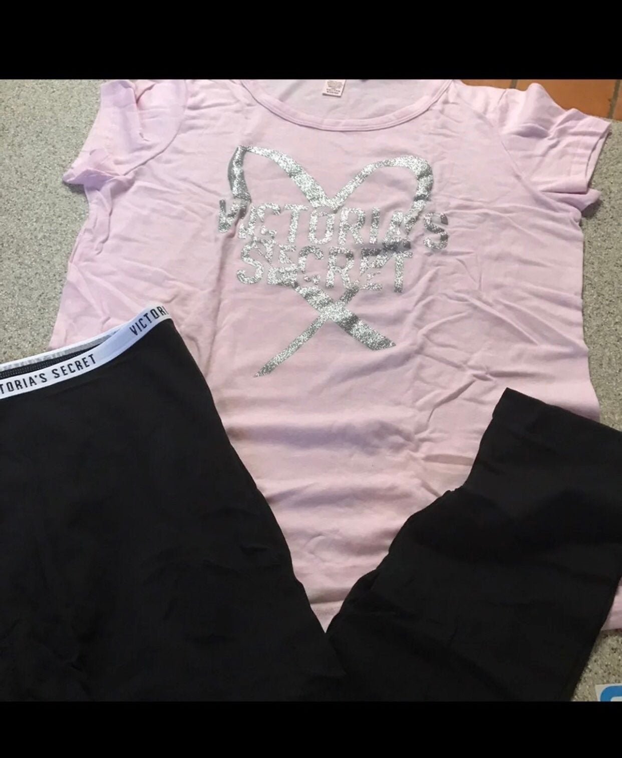 Vs short sleeve tee logo waistband legging pj set pink sz small