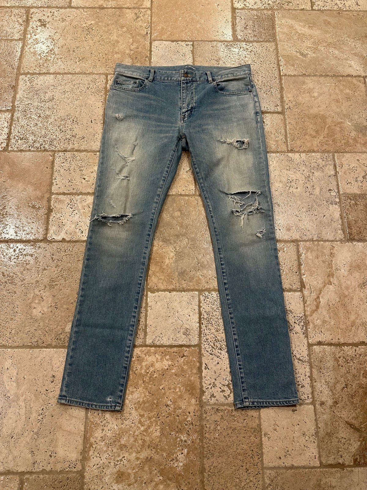 Saint Laurent Blowout Crash Distressed FW18 Blue Denim Jeans