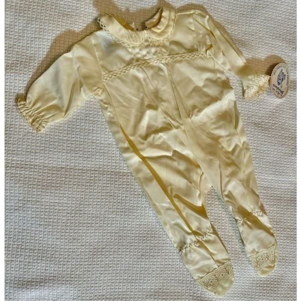 NWT Vintage Styled By The Sheperd Baby Pale Yellow Christening Footsie Small 3-6