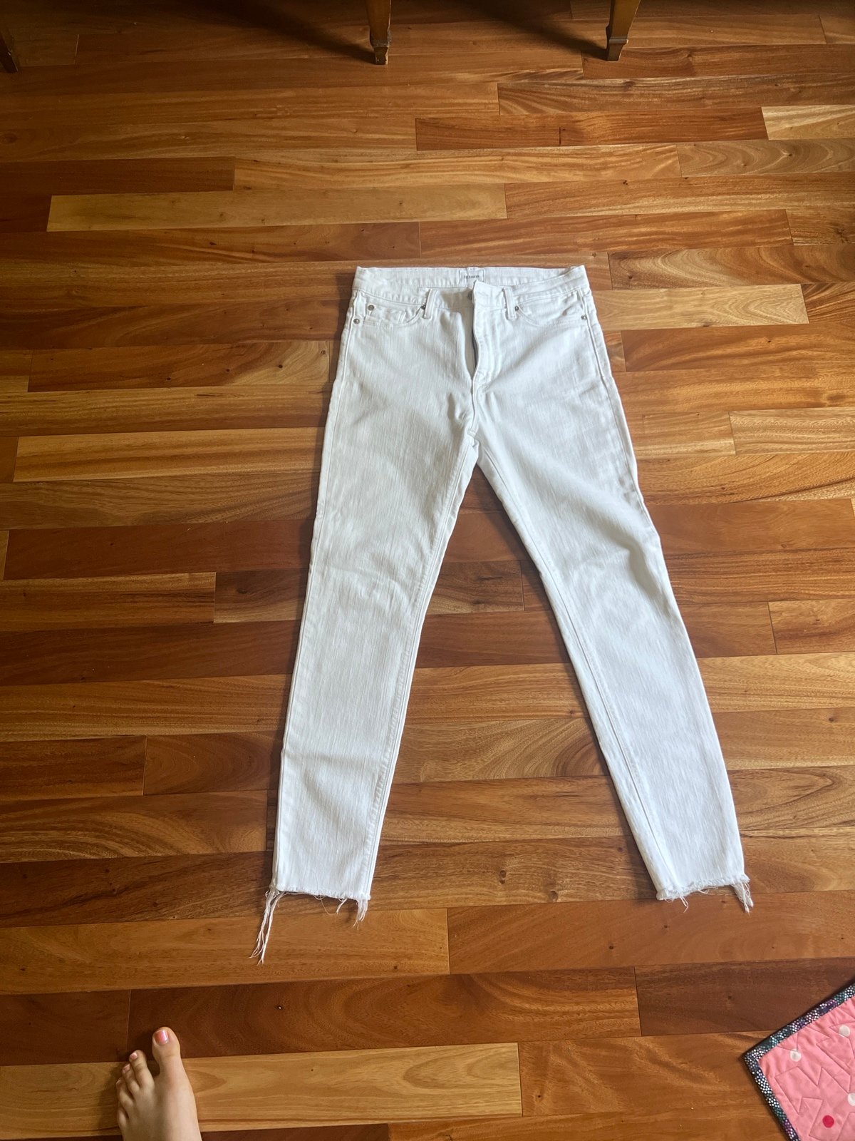Hudson White Jeans size 28