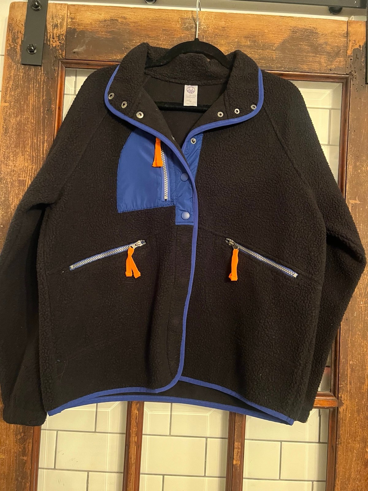 Te Verde Jacket Size Med