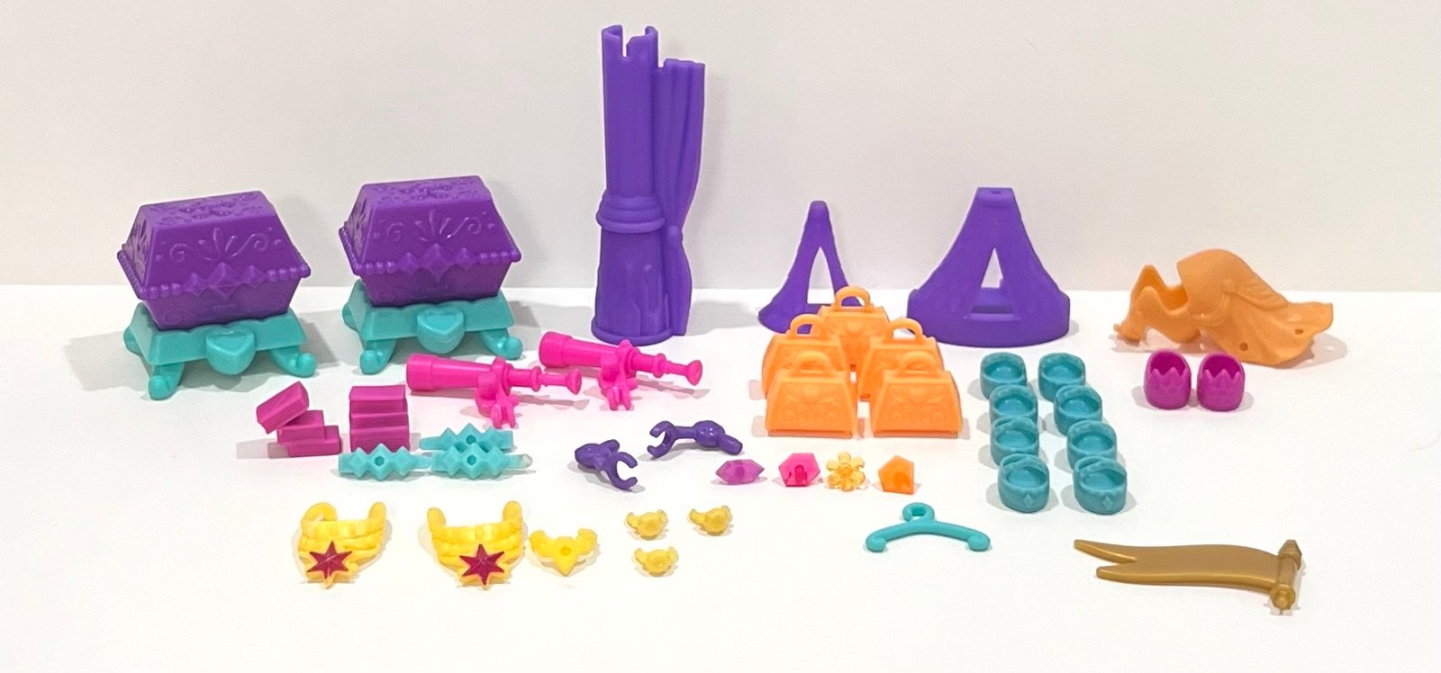 PDNB My Little Pony G4 Crystal Princess Palace Play Set replacement pieces 2013