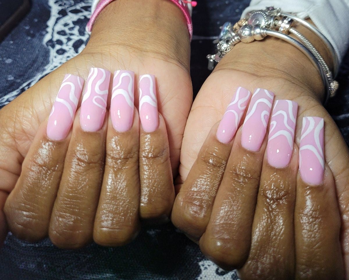 PINK Acrylic swirl line Press on Nails