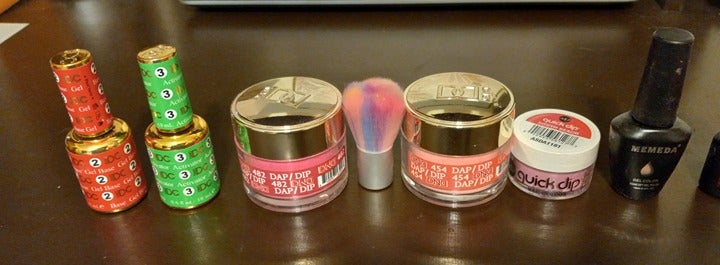 Dip powder and gel polish collection