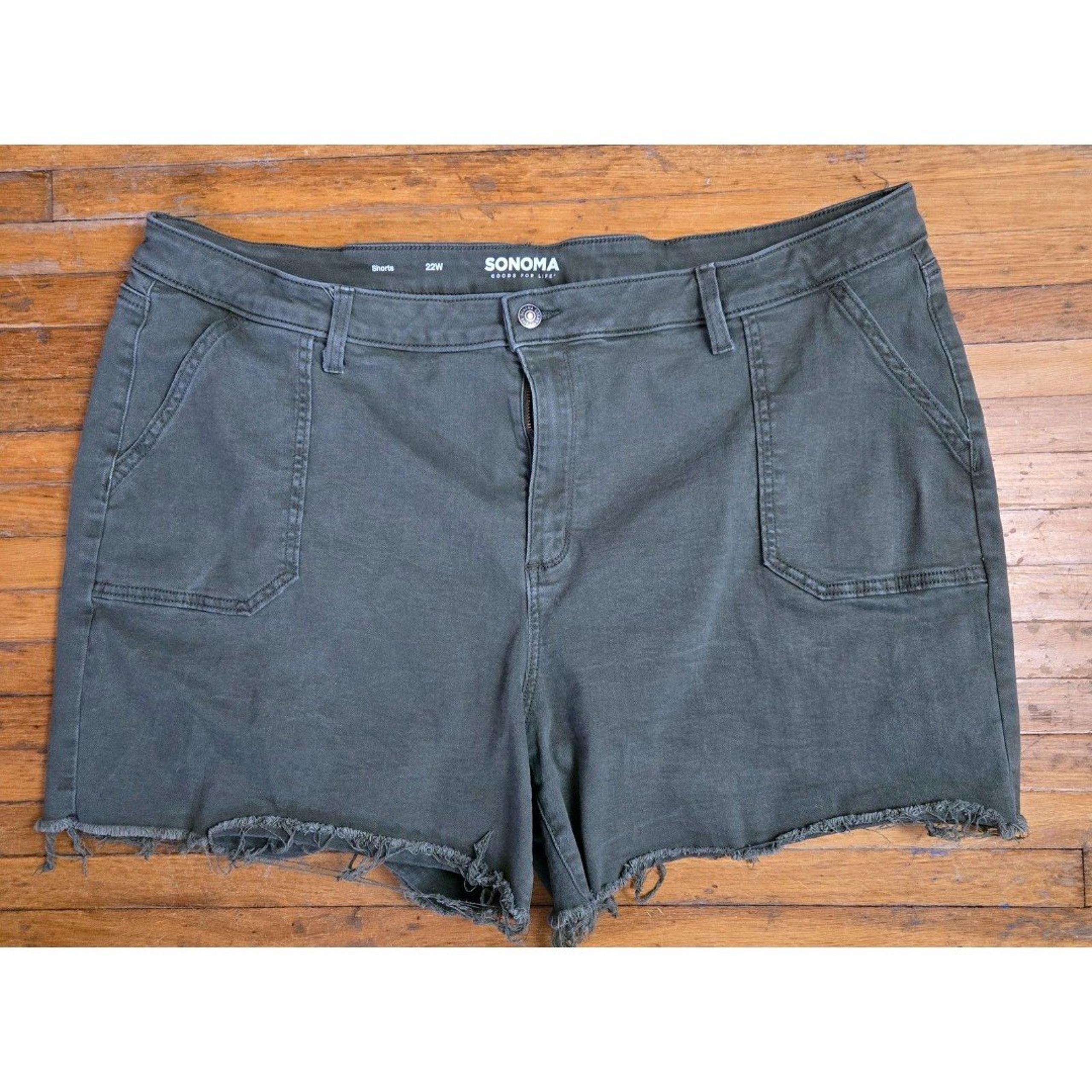 Sonoma Raw Hem Dark Khaki Shorts Women's 22W
