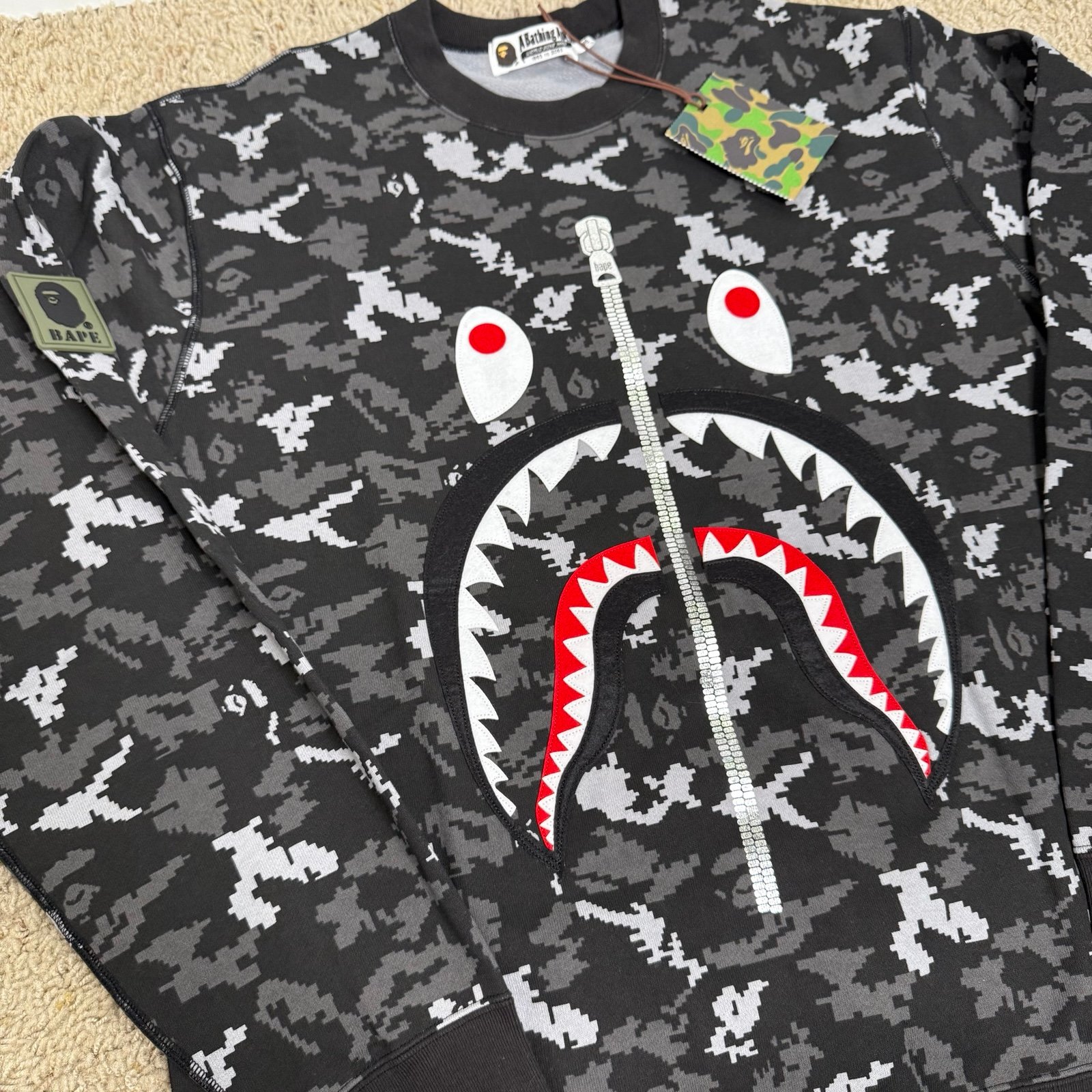 Brand New BAPE Digital Camo Shark Crewneck Size 2XL