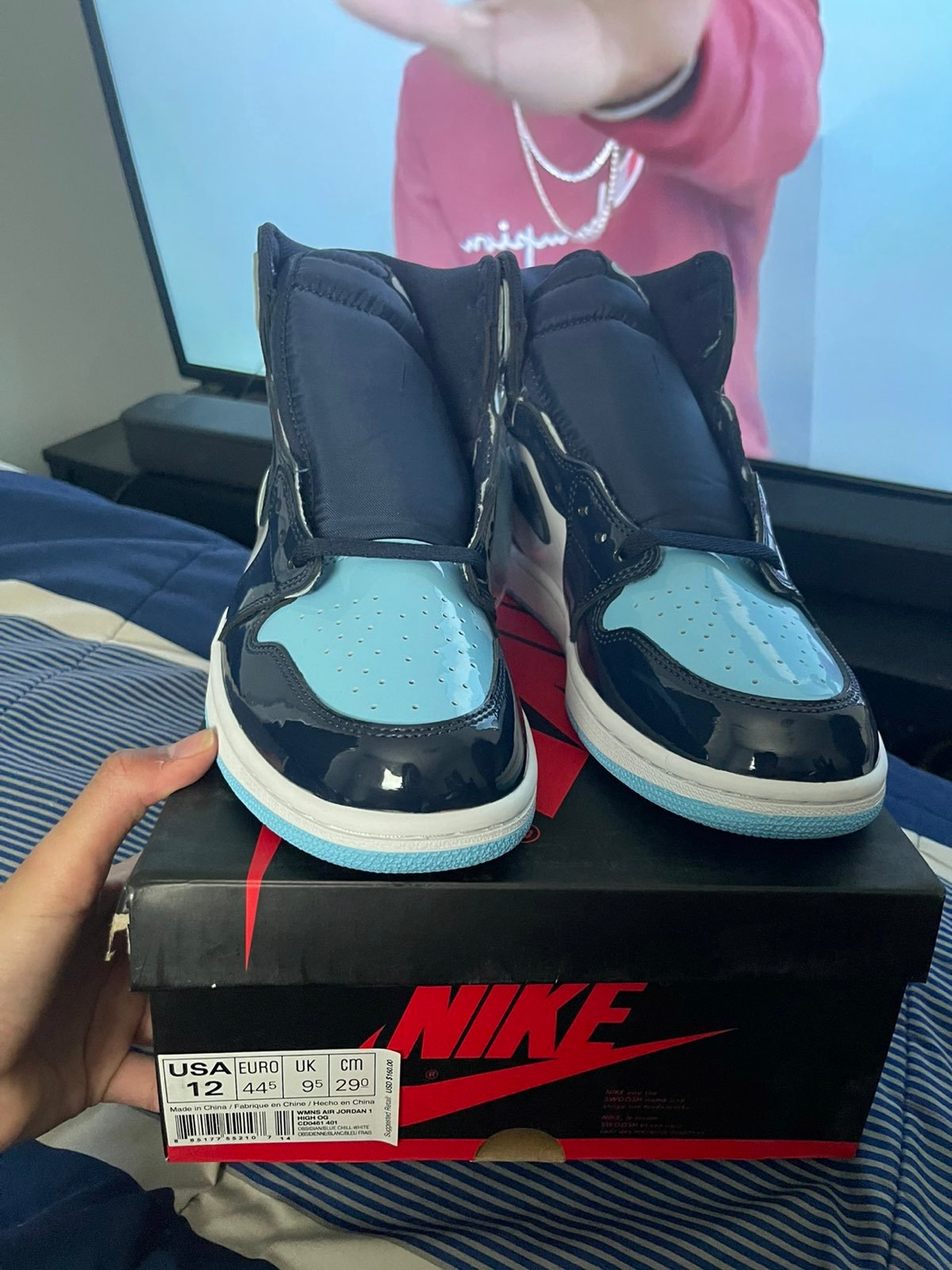 Air Jordan 1 Retro High unc patent