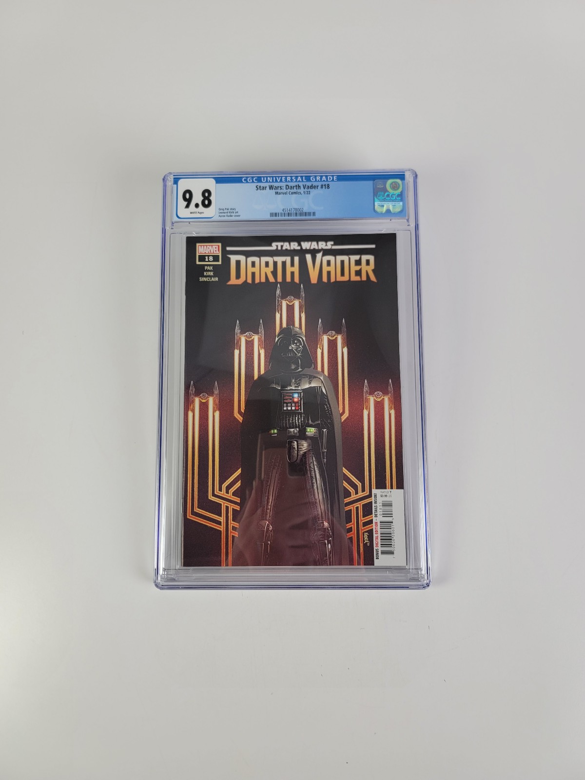 Star Wars: Darth Vader #18 (Marvel, 2022) CGC 9.8, Aaron Kuder cover