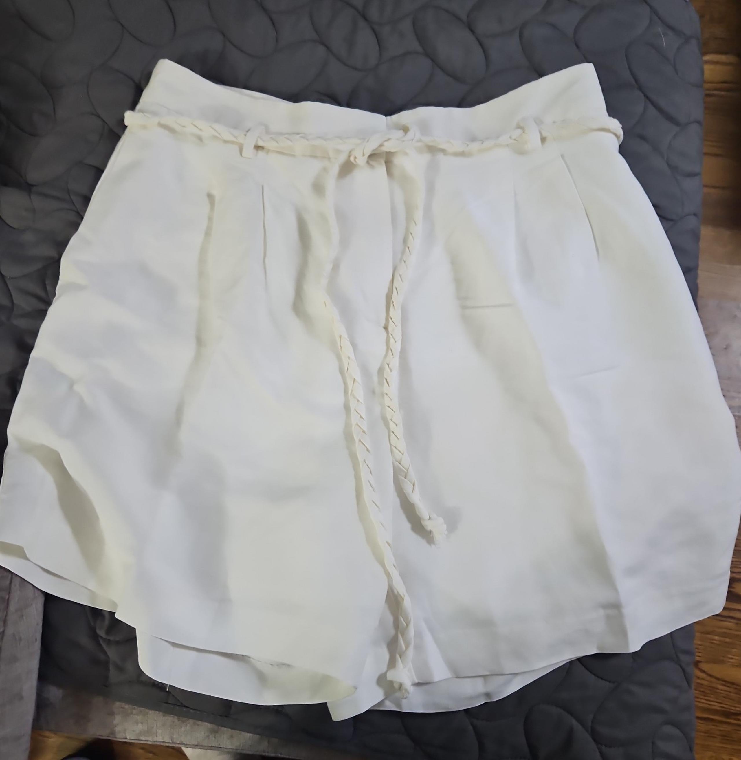 Ann Taylor linen blend shorts