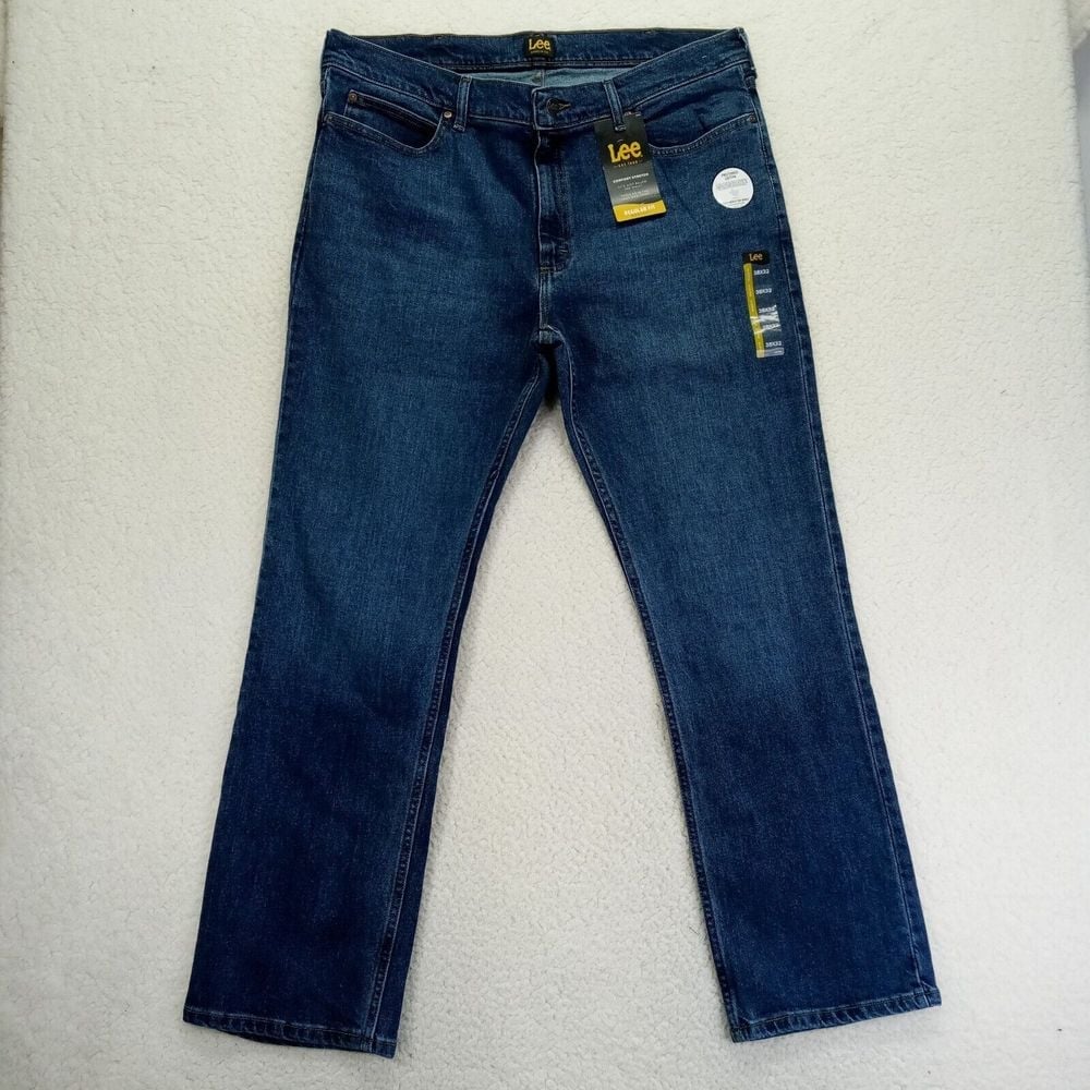 Lee Regular Fit Jeans Mens 38x32 Blue Stretch Bootcut Cotton Dark Wash NWT