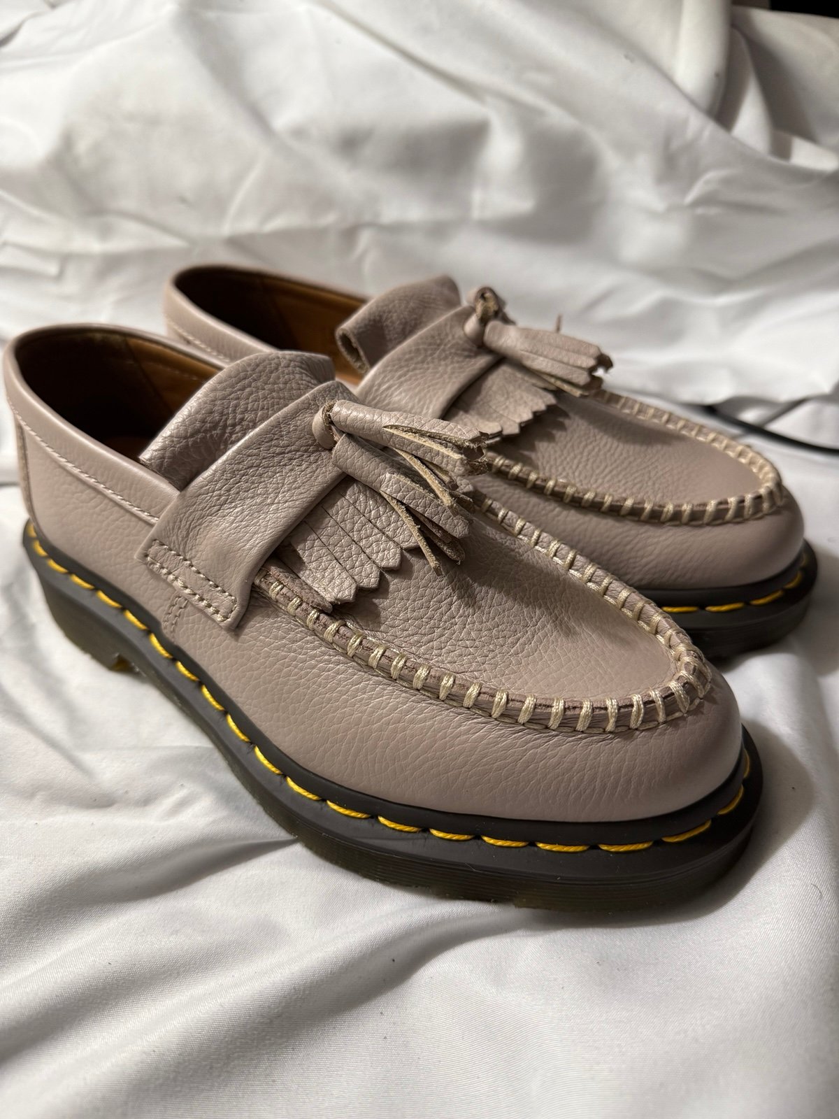Dr Martens Adrian Dr Martens Beige Tassel Leather Loafers Women’s Size 8