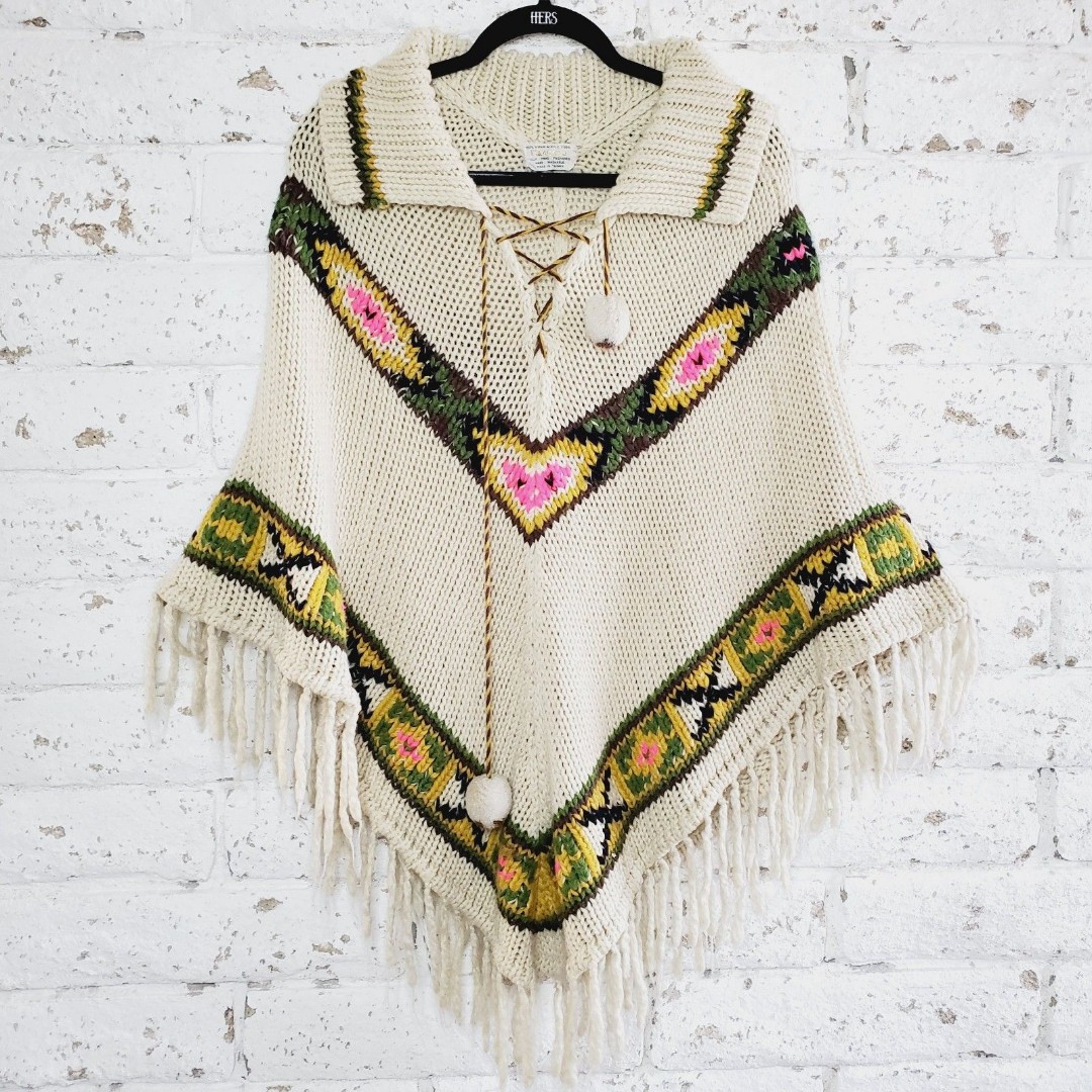 VTG Flamingo Womens Knit Poncho Aztec Fringe Sweater BOHO Indie Cape Free Size