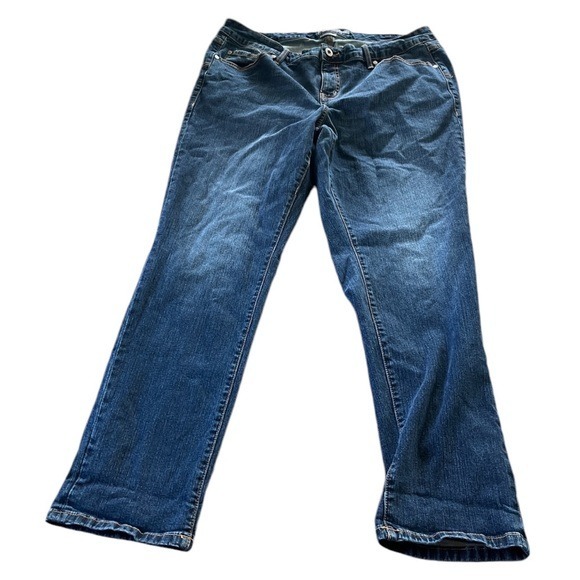 Torrid Womens Boyfriend Straight Medium Wash Stretch Size 16 Regular