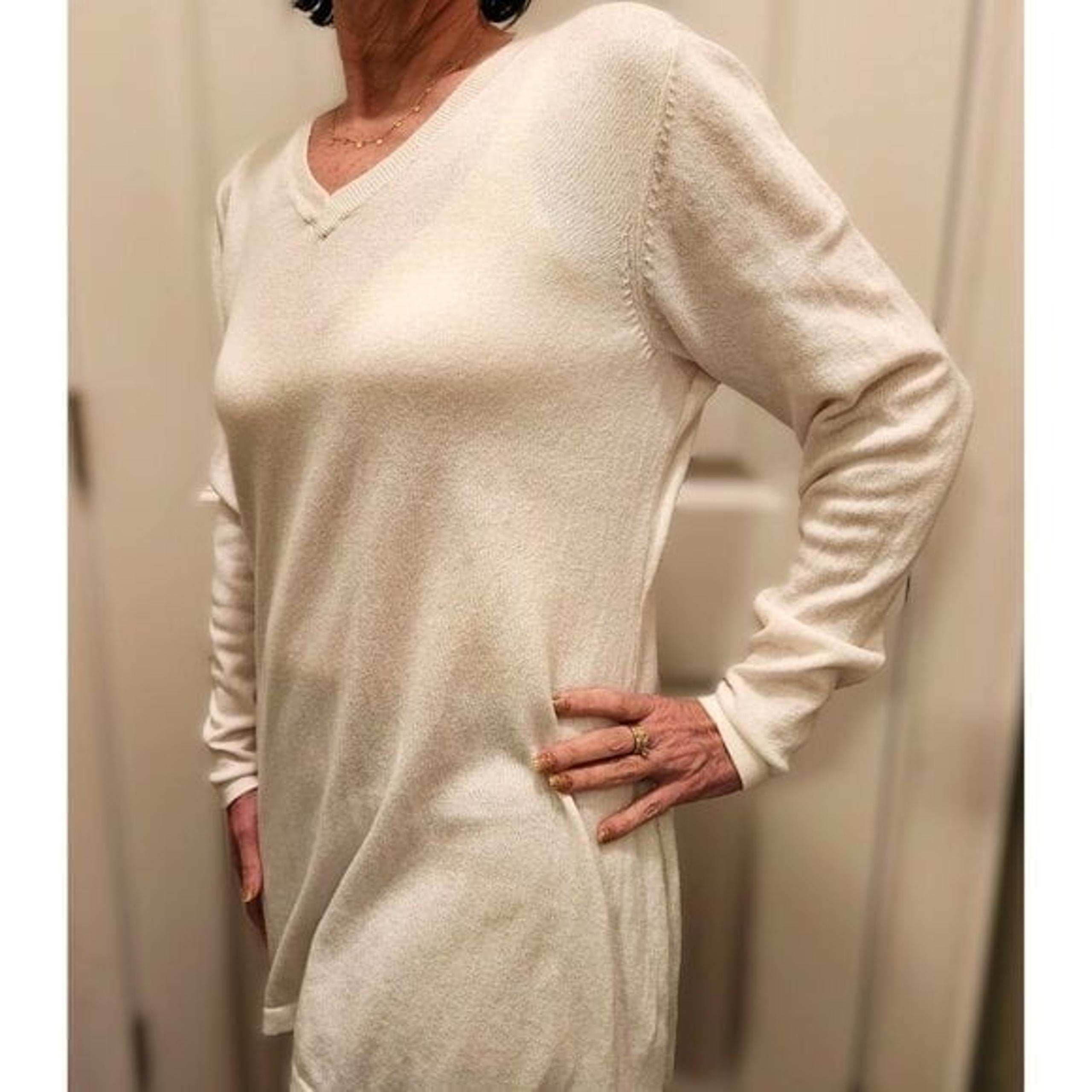 Soft Surroundings Lt Ivory Cashmere Blend Long Sleeve V-Neck Tunic Sz 1X NWOT