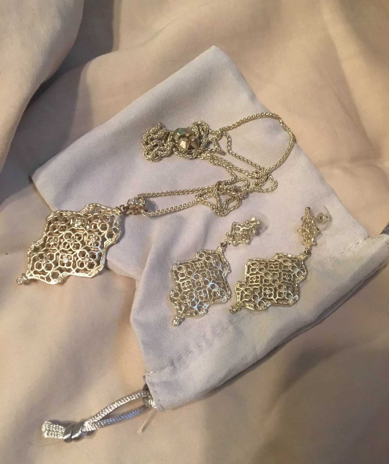 Kendra Scott gold set