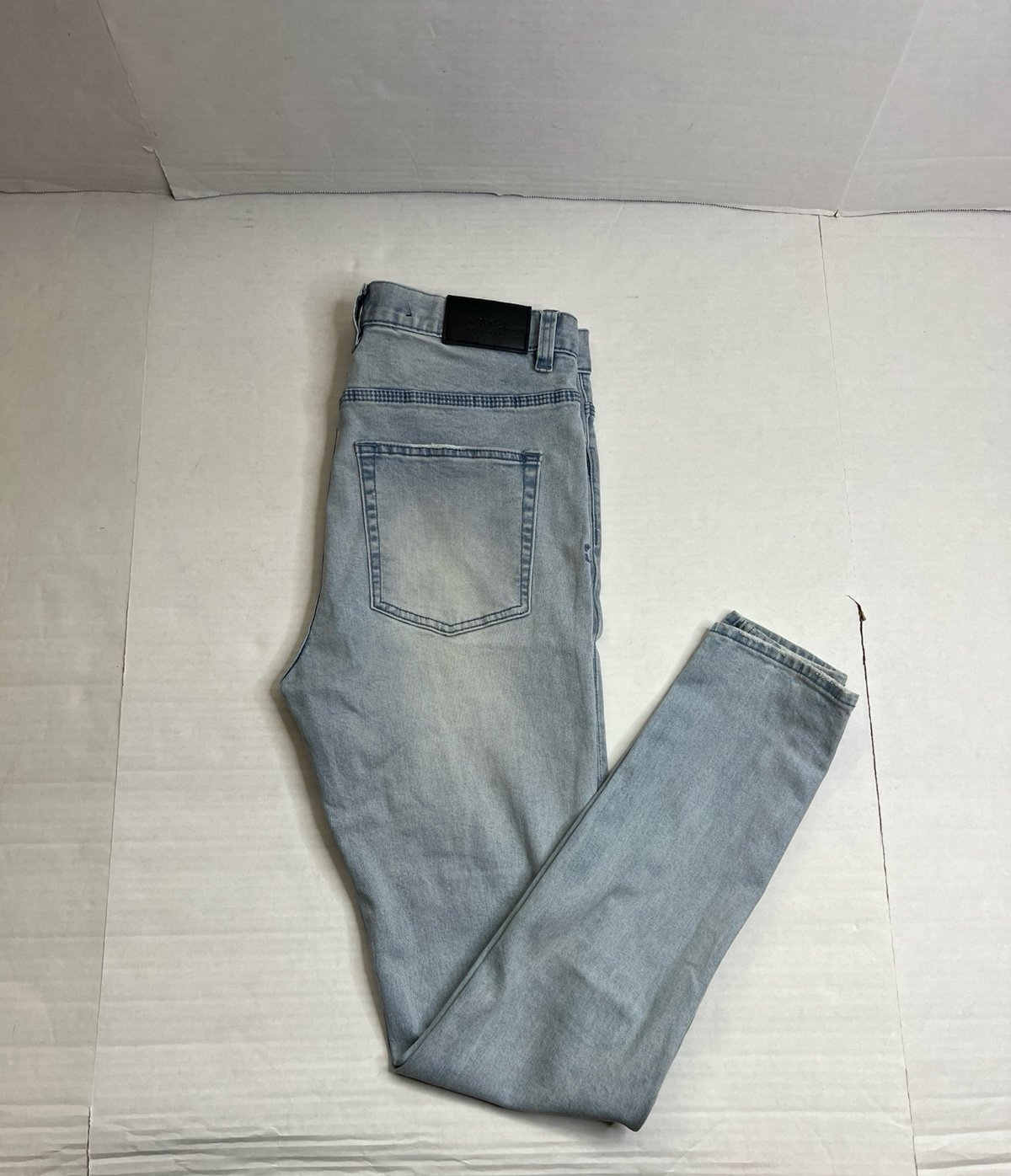KSCY Melbourne Light Blue Mens Jeans Sz 32
