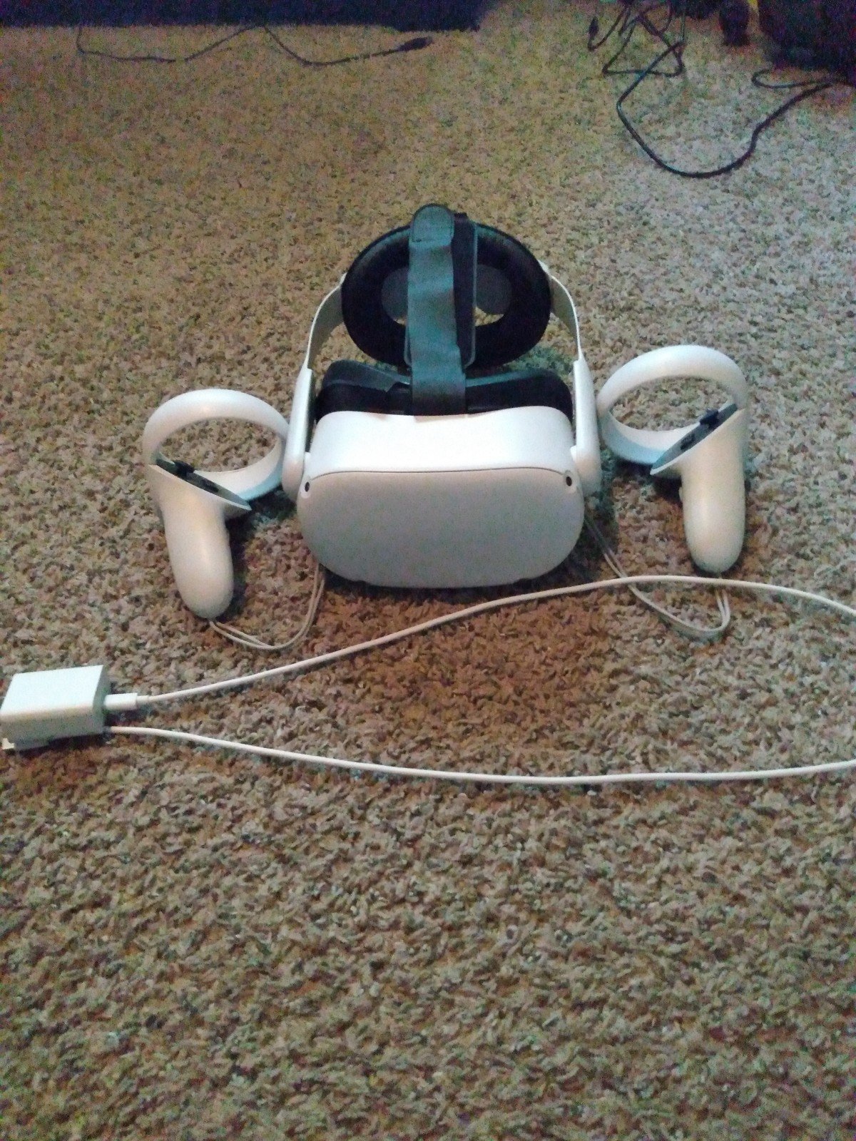 Meta Quest 2 64 GB With Custom Adjustable Strap.