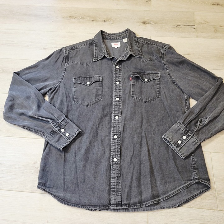 Levis Shirt Mens Large Black Denim Faded Western Pearl Snap Western Rodeo Adult