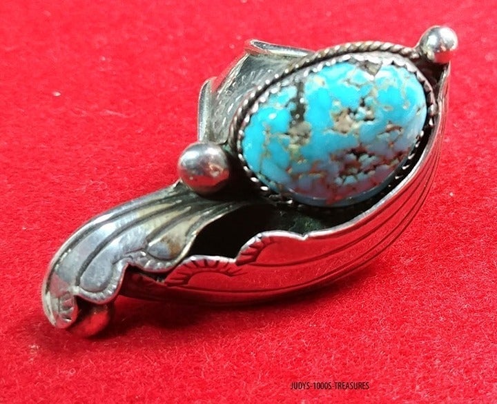 NATIVE AMERICAN STERLING SILVER TURQUOISE RING MADE BY VIRGINIA Mc-CUIN SIZE 8