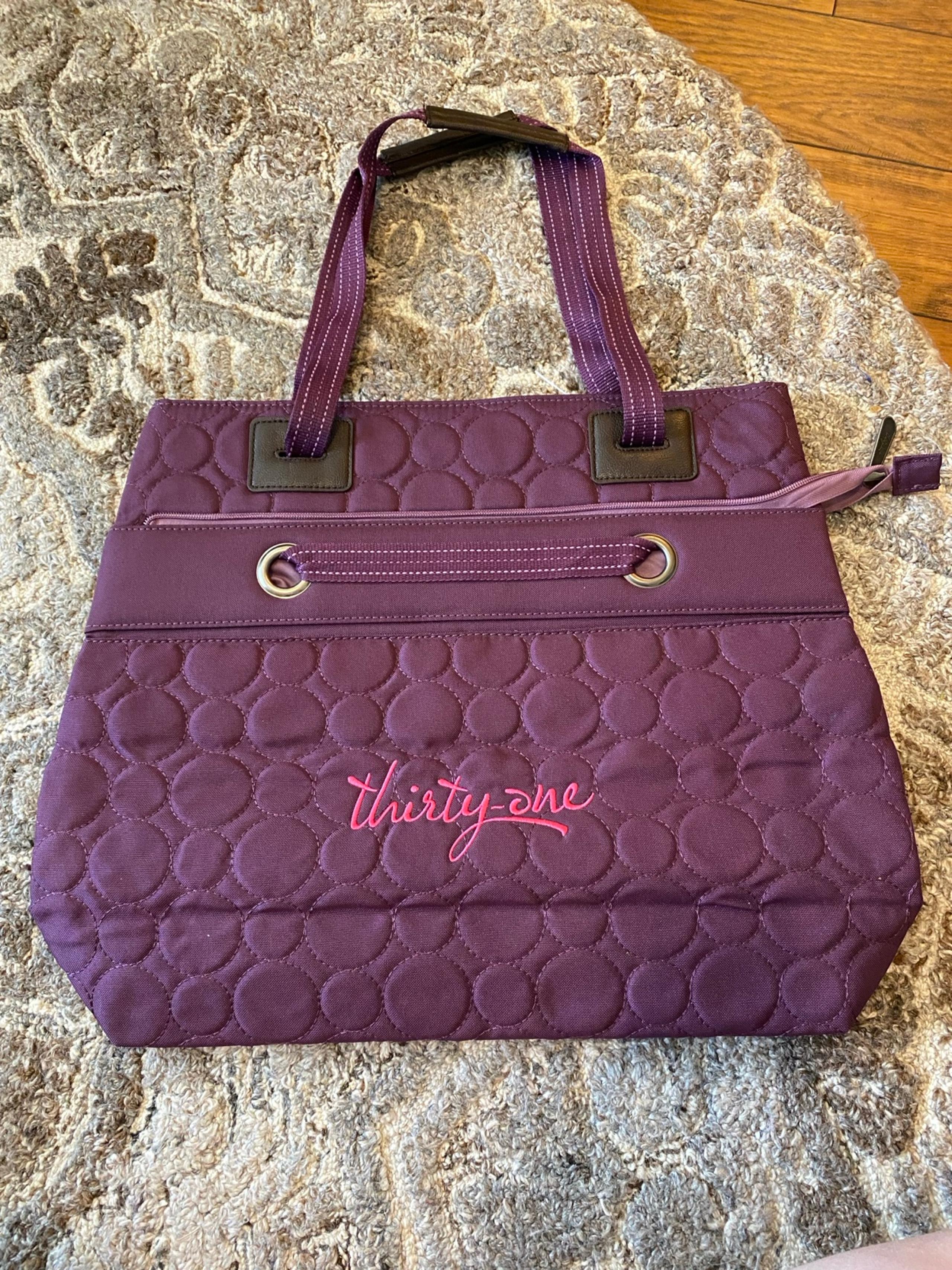 New Thirty-One Vary You Versatile Bag/Purse Purple Circle Quilted Large Tote