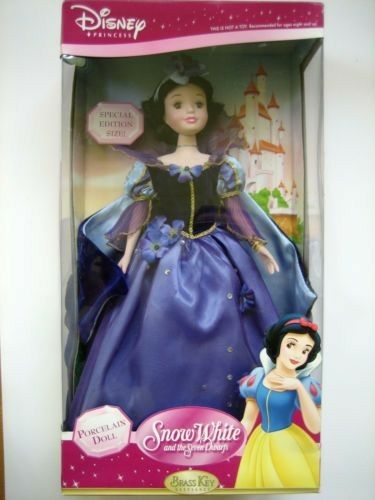 Porcelain Snow White