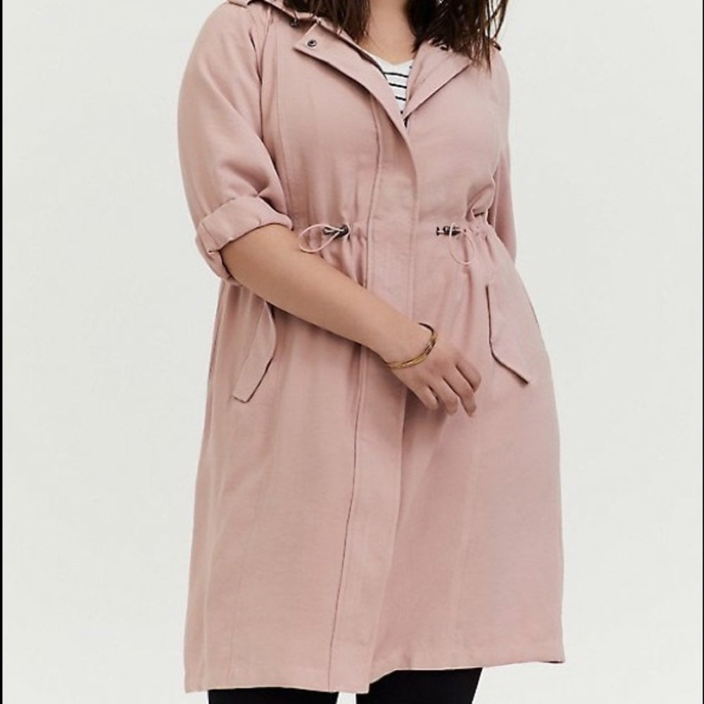 TORRID BLUSH PINK TWILL DRAWSTRING ANORAK JACKET SIZE 2