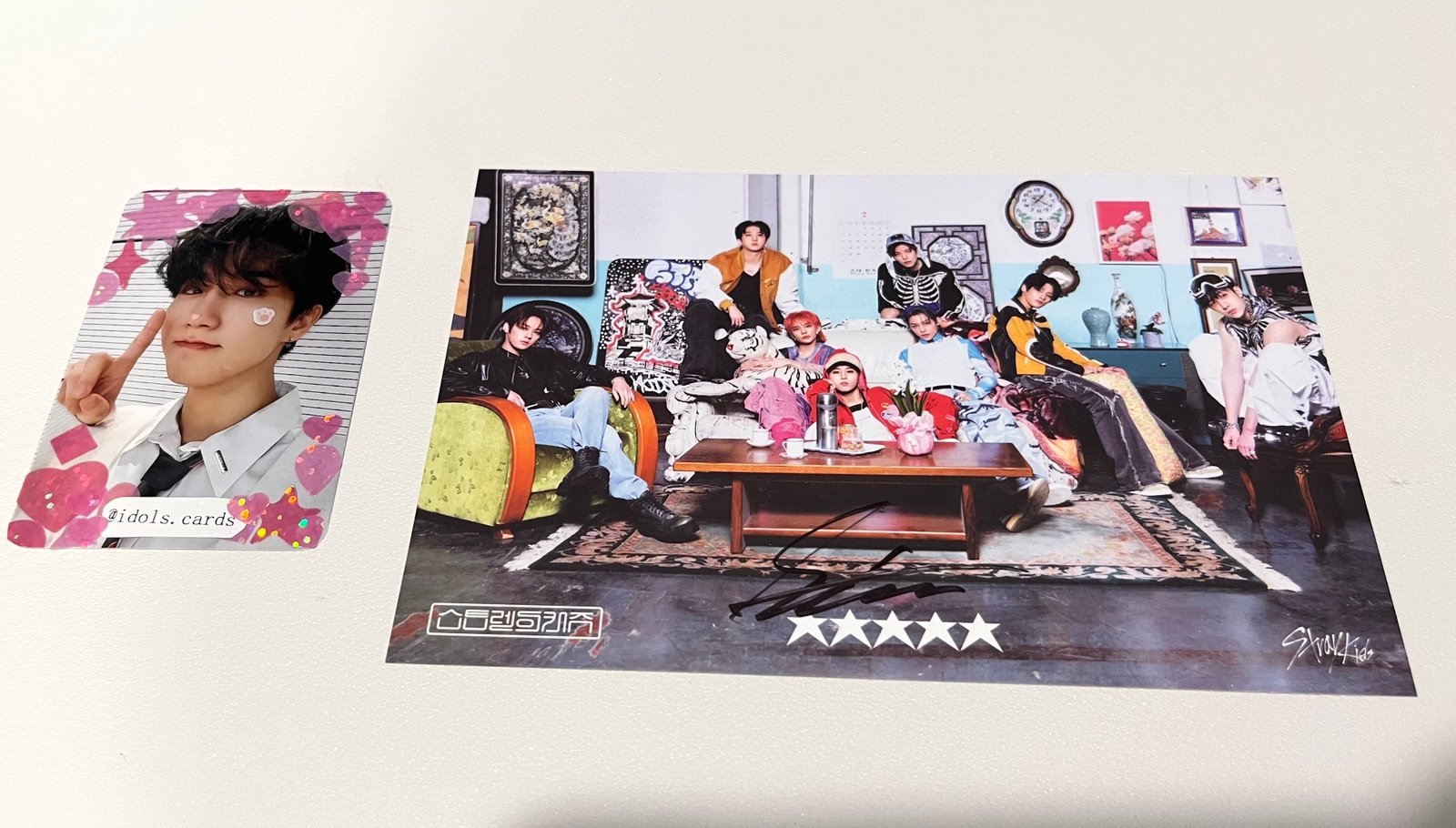 Seungmin signed postcard