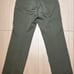 【beauty&youth】Slim-fitting Slacks in Olive Green