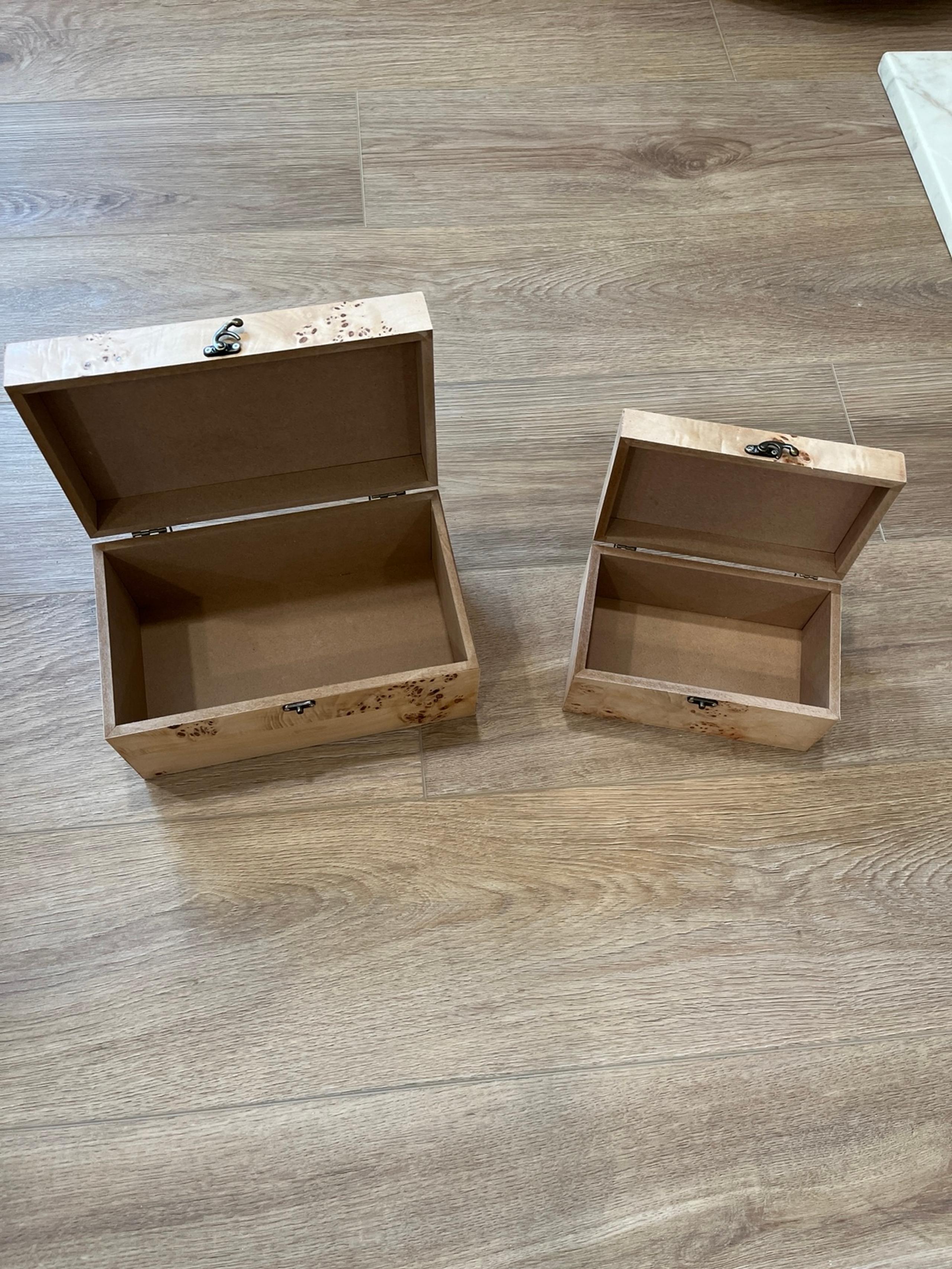Decor boxes
