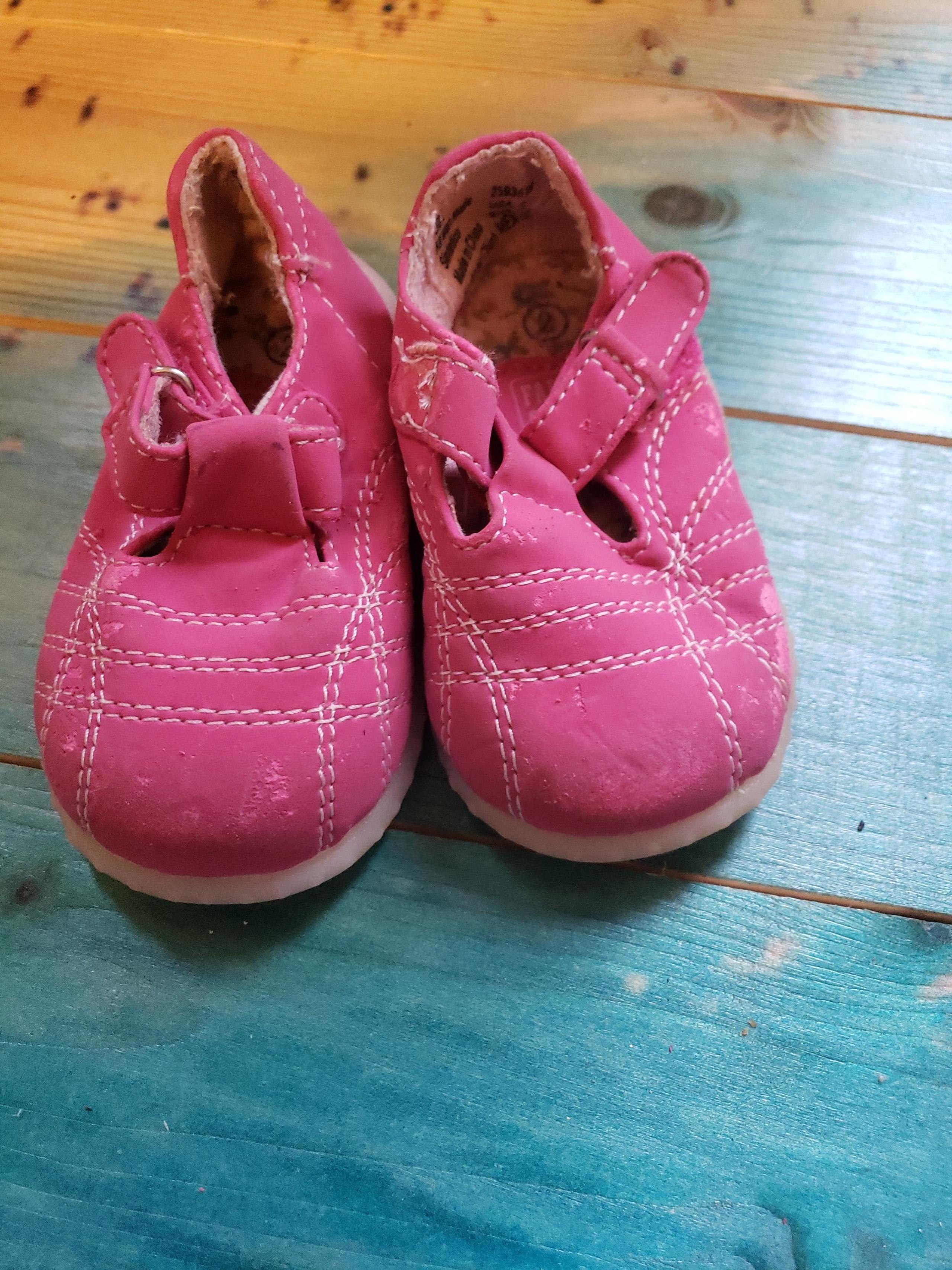 Faded glory pink shoes size 2
