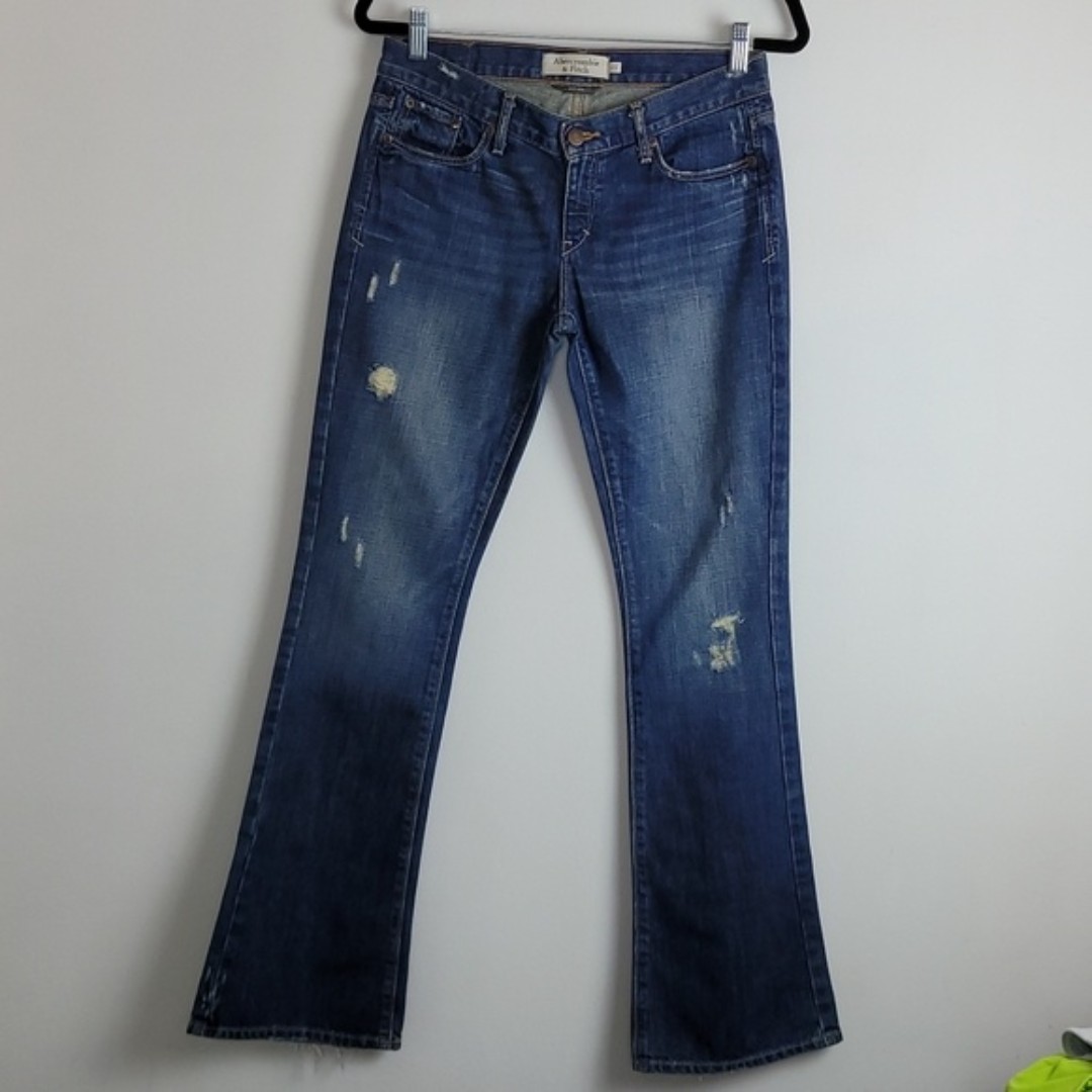 Y2K Abercrombie & Fitch Madison low rise flare jean Sz 2 short