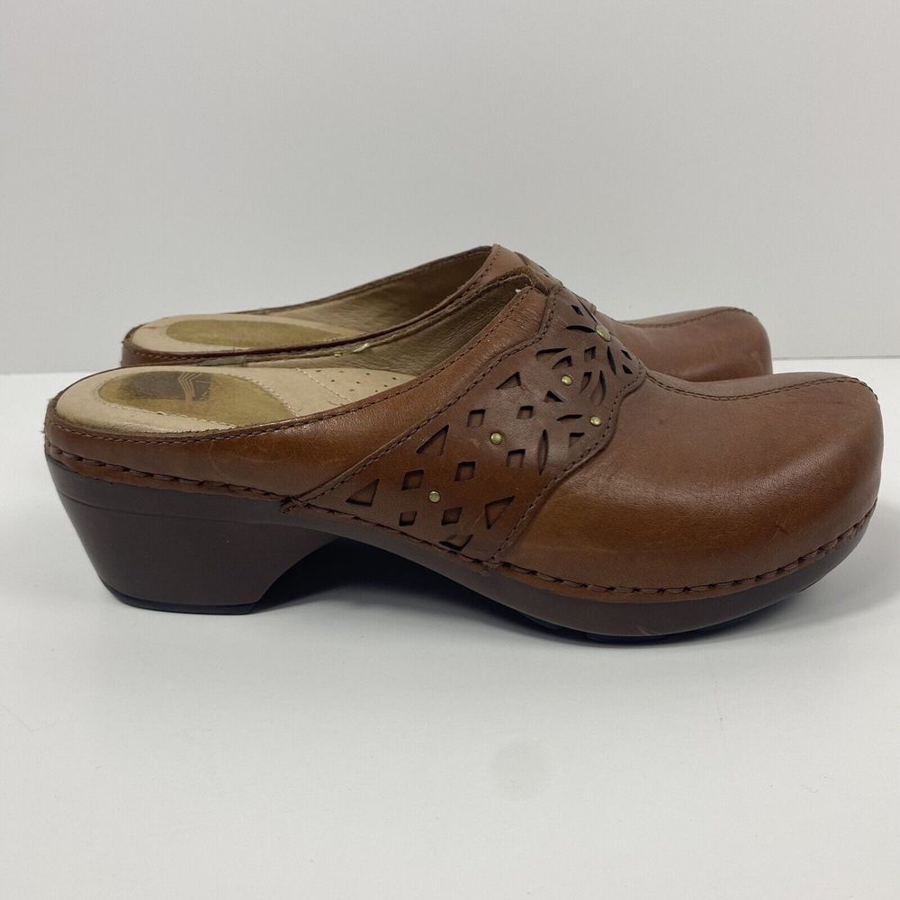Dansko Shyanne Womens Size 7.5-8 (38) Clogs Brown Leather Western Floral Cutout
