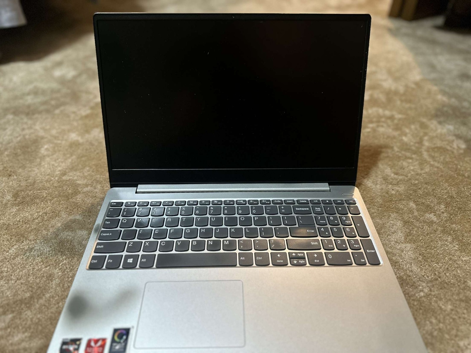 Lenovo IdeaPad 330S Laptop Platinum Gray 256 GB