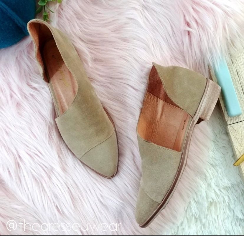 Free people Royale flats NWOT
