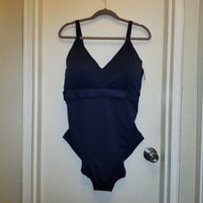 Spanx size 3X One-Piece Navy Swimsuit for Women 50129R