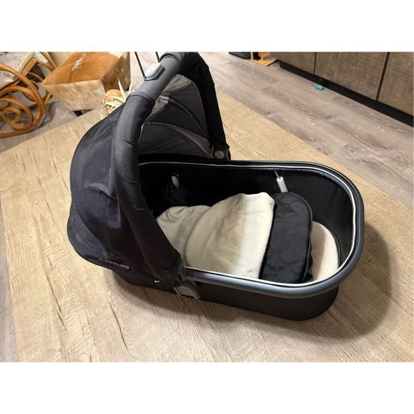 Uppababy bassinet