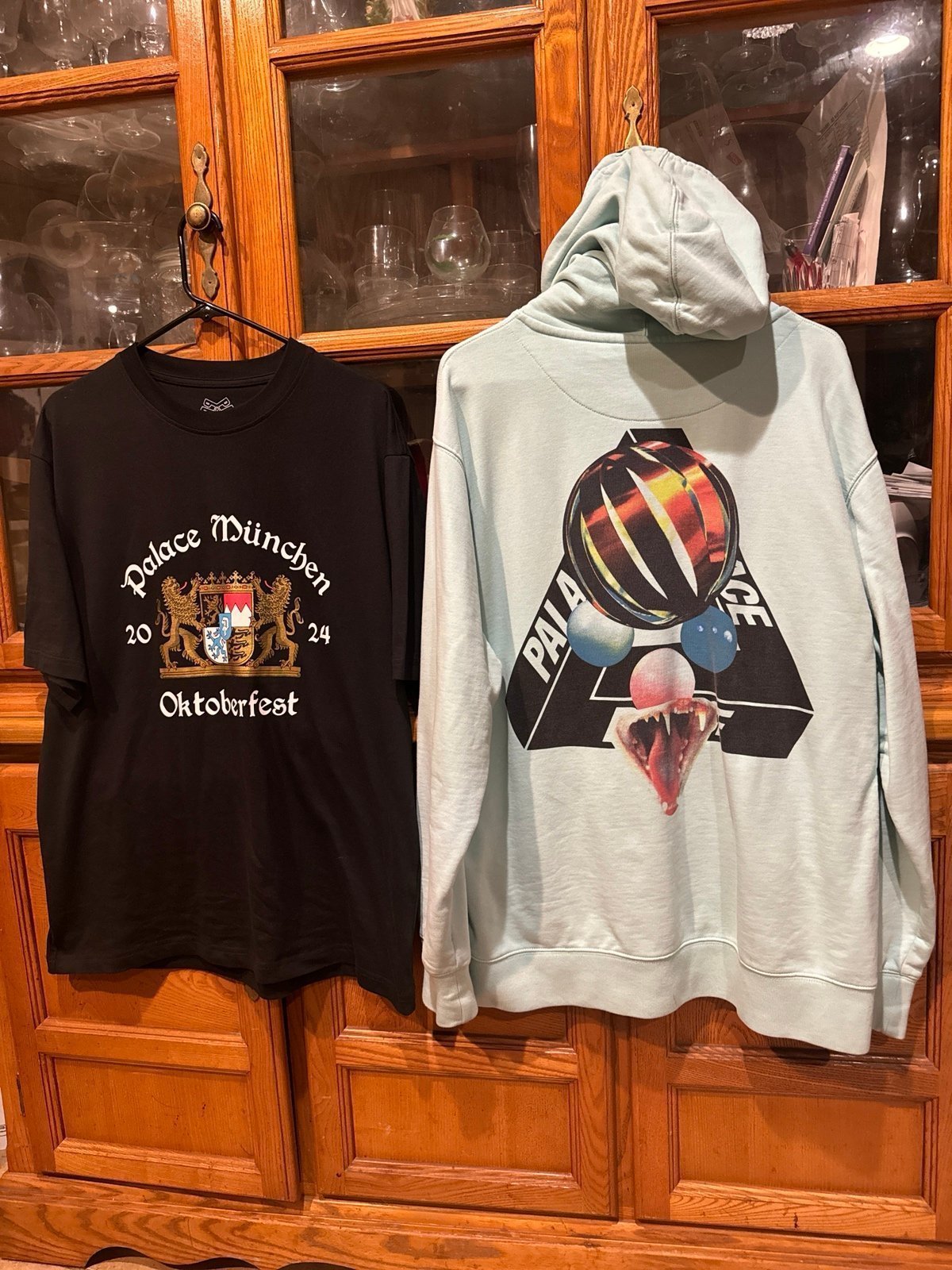 Palace skateboard men sz Large hood + tee combo exclusive supreme sans ferg hood