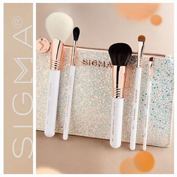 Sigma Beauty Holiday Glam Brush Set w/Beauty Bag