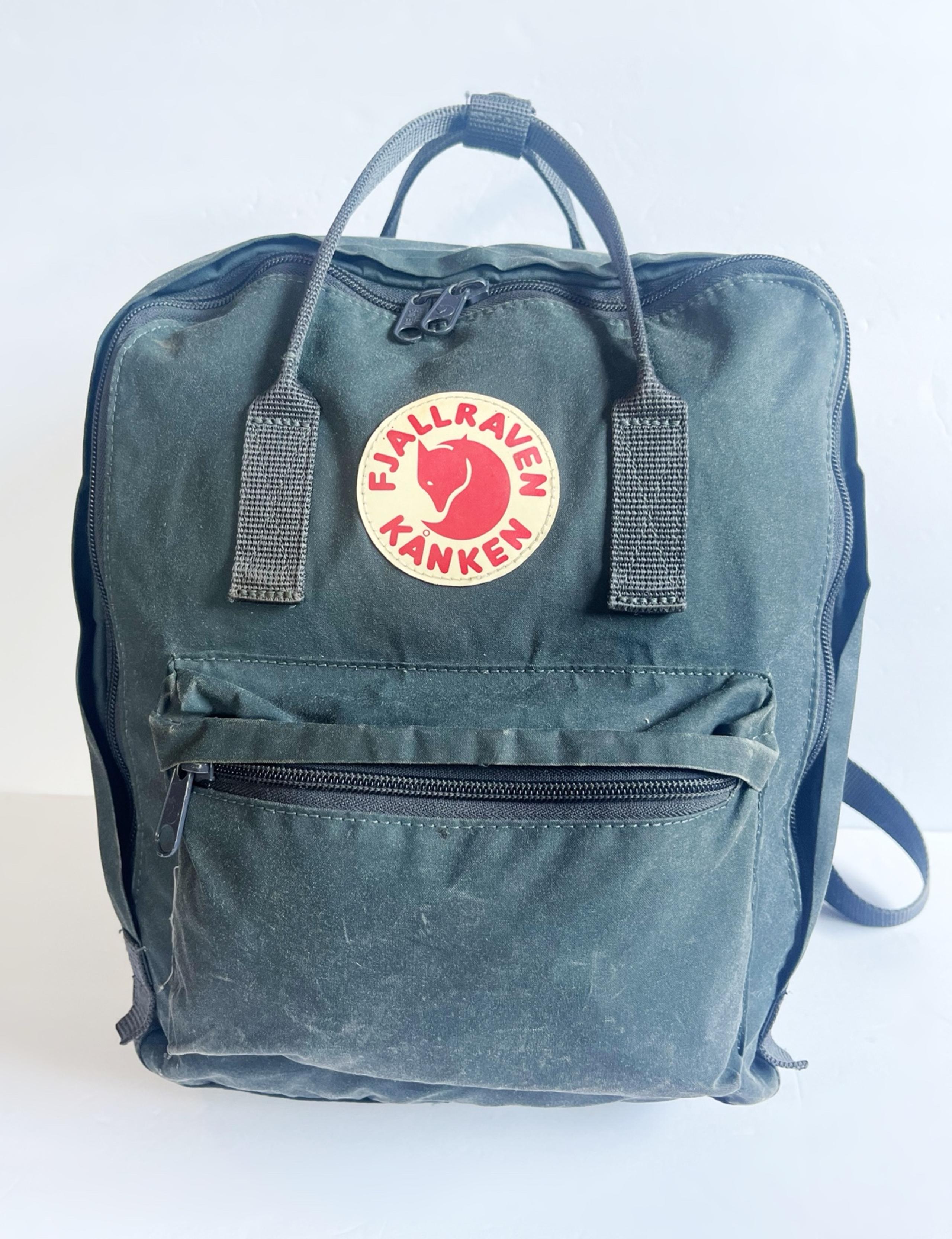 Fjallraven Kanken Gray Medium Large Backpack Book Bag Purse Zipper top Travel